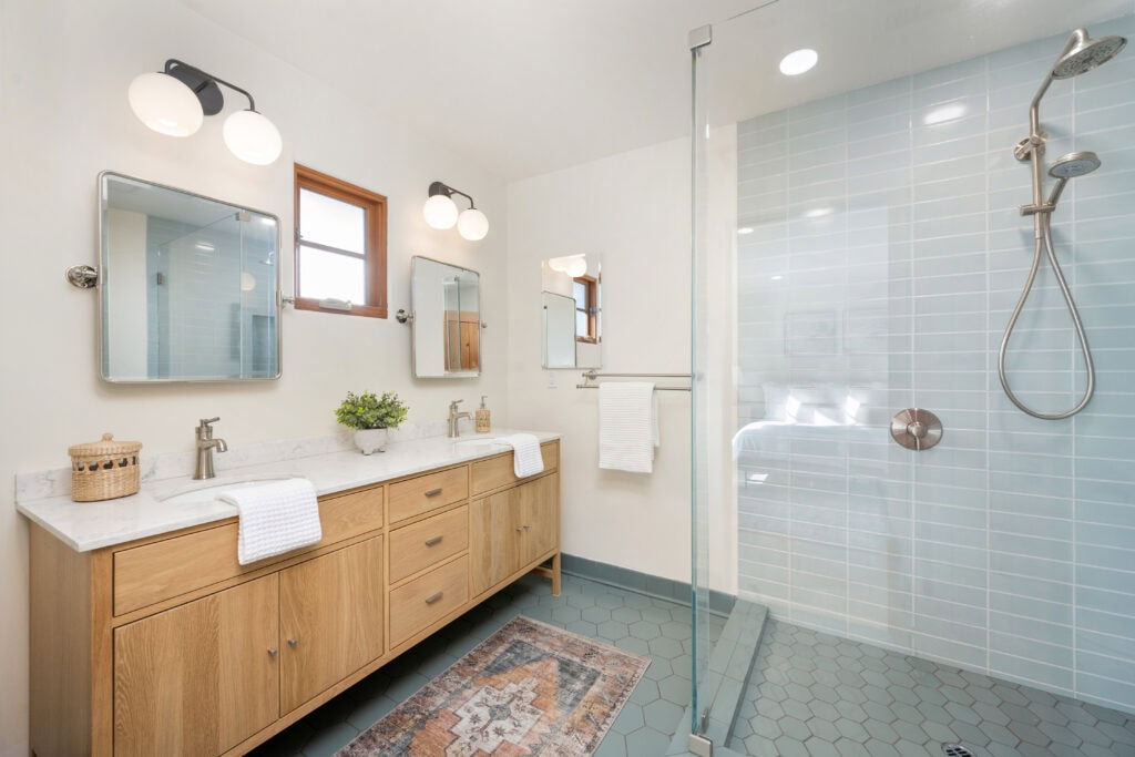 bathroom remodel cost
